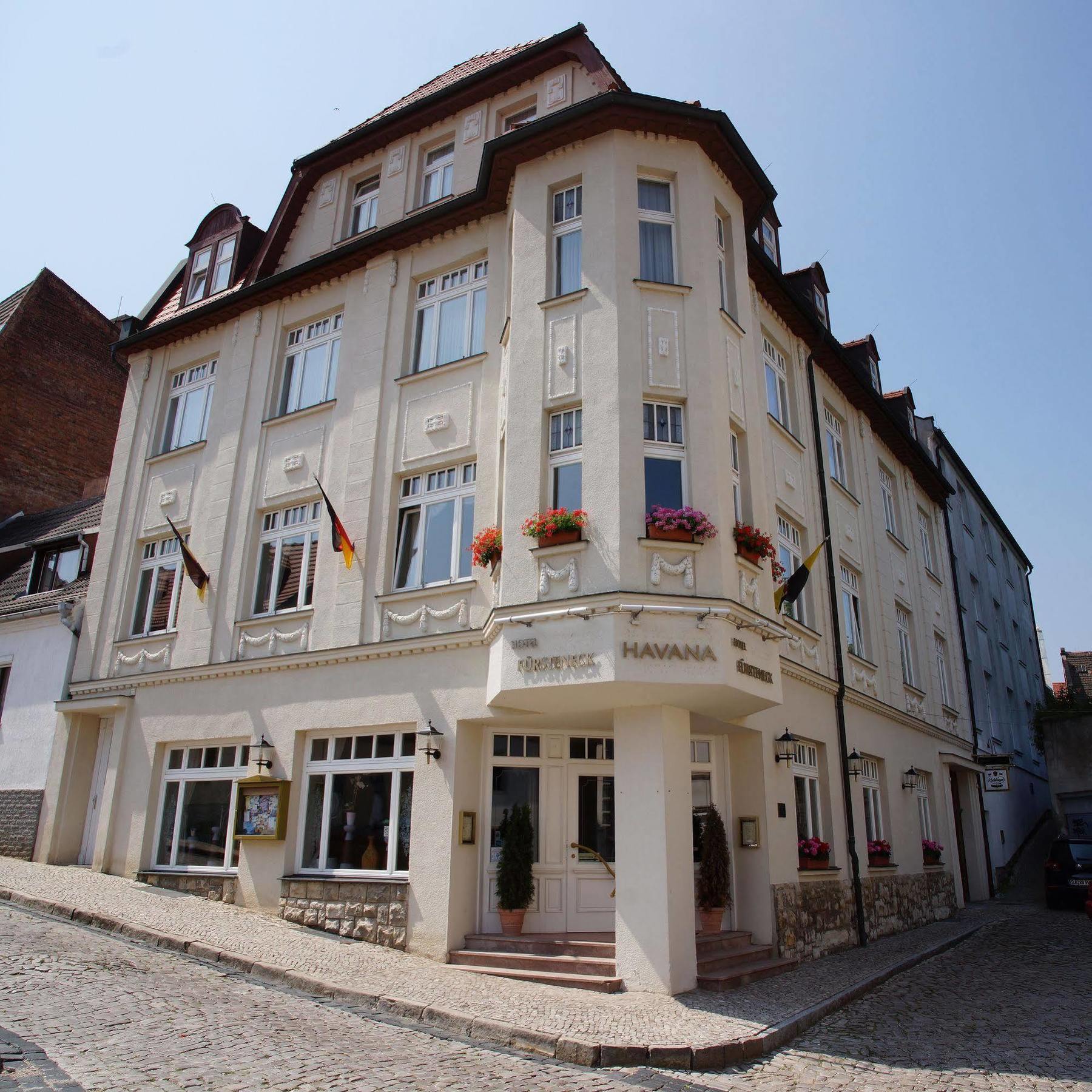Hotel Fuersteneck Bernburg Exterior foto